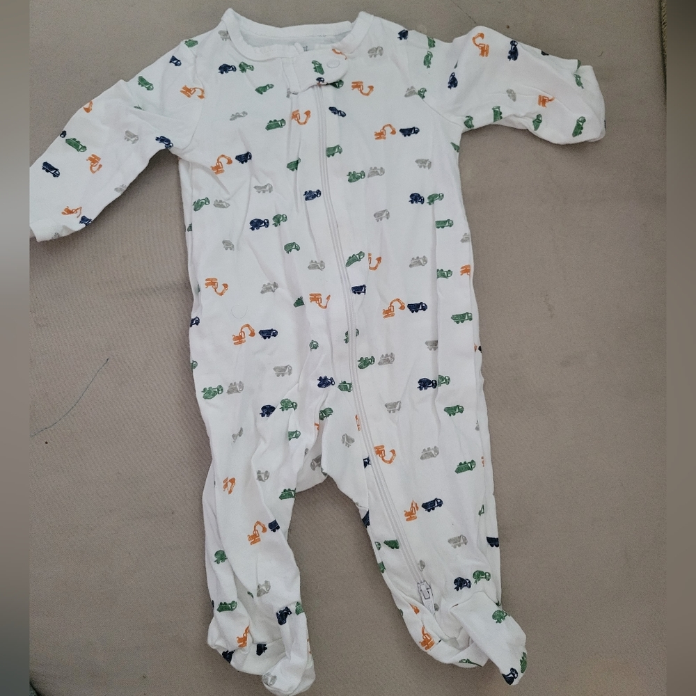 Long sleeve onesie